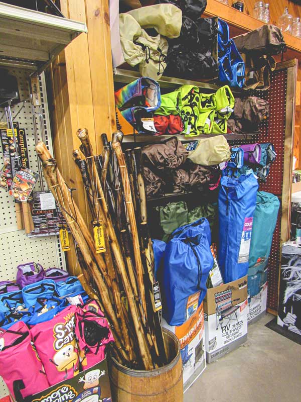 Image slideshow of things for camping